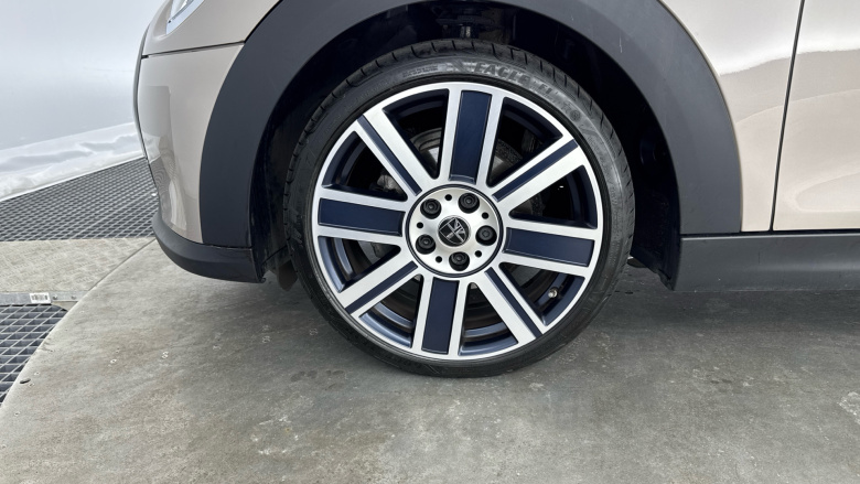 MINI Cooper 1.5 C Exclusive 5dr Auto Petrol Hatchback